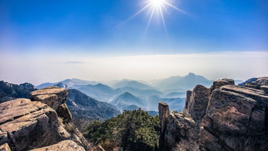 什么是二翁登泰山