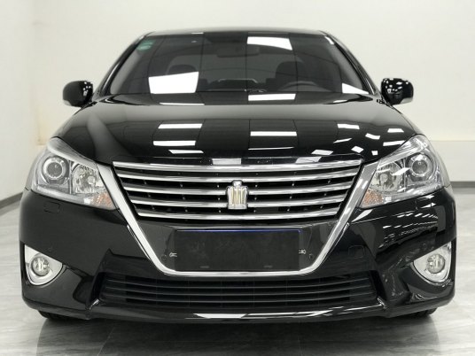 新皇冠 V6 2.5L Royal 2012款