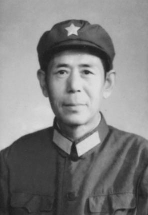 什么是李镜明（天津警备区司令部原副参谋长）