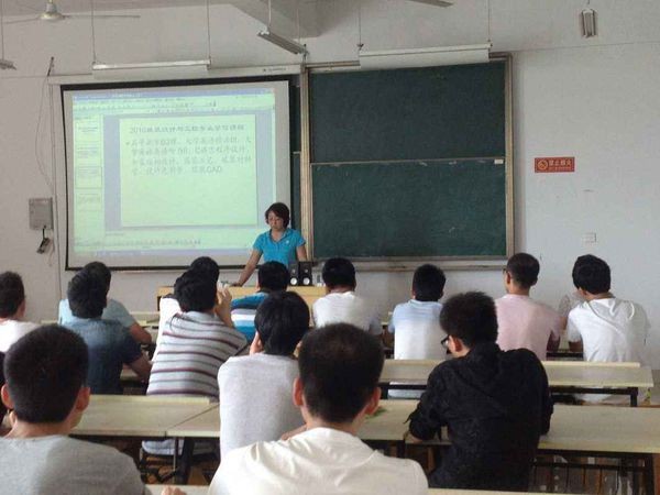 武汉大学申请重修的具体流程是什么？