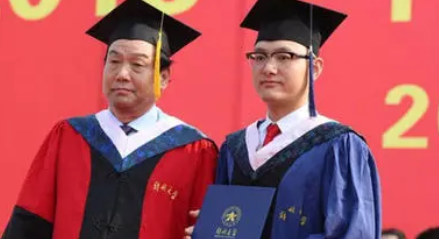 郑大自考申请学士学位有什么要求